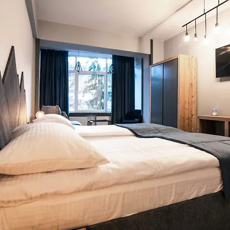 Blue Mountain Hotel