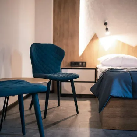 Blue Mountain Hotel *