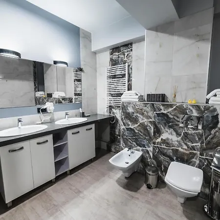 Hotel Blue Mountain *