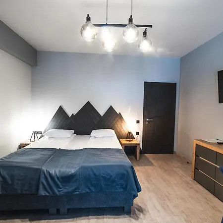 Blue Mountain بوكوفِل