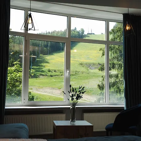 Hotel Blue Mountain
