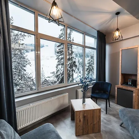 Blue Mountain Hotel Boekovel