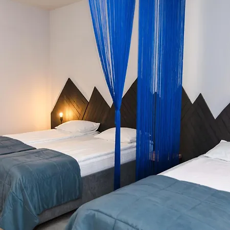 Blue Mountain Hotel